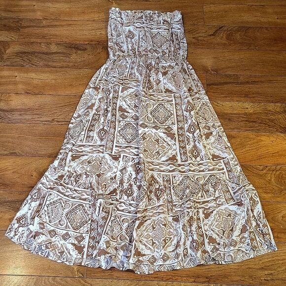 Salty Lemon Brown White Geometric Print Strapless Maxi Tiered Dress Large NWT - Picture 10 of 16